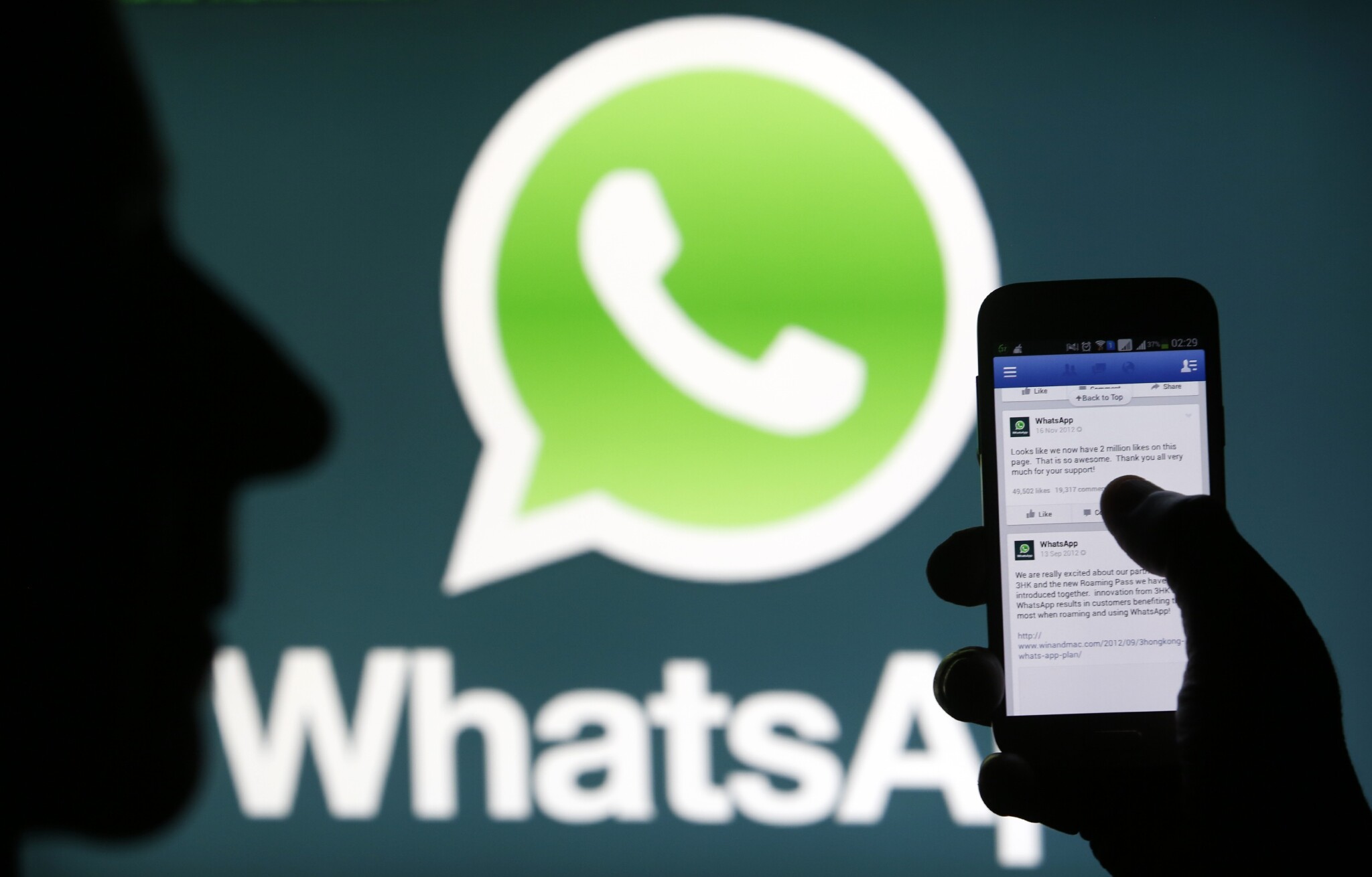 WhatsApp dostal rekordní pokutu. Porušoval soukromí uživatelů