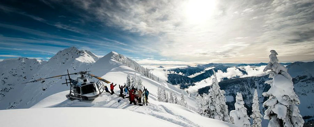 5 míst, kde zažijete ten nejlepší heliskiing