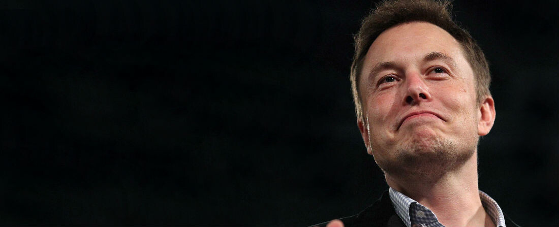Zakladatel Tesly Elon Musk: Lidem nakonec pravděpodobně zakážou řídit auta