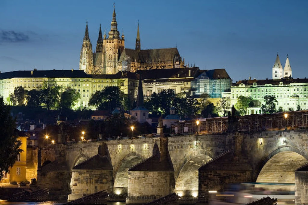 Předseda Senátu vyhlásil první kolo prezidentských voleb. Uskuteční se 13.&nbsp;a&nbsp;14.&nbsp;ledna