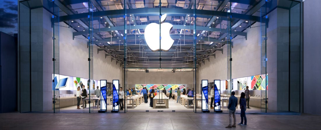 Apple má v hotovosti neuvěřitelnou sumu peněz: skoro 5 bilionů korun