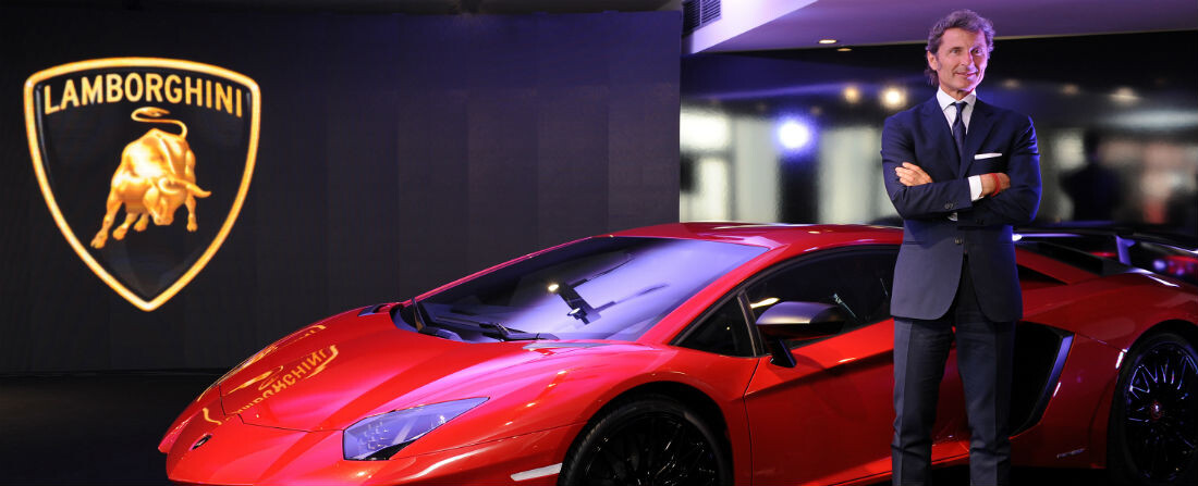 Nejvyšší šéf Lamborghini byl výsadkář, teď chce v Česku zdvojnásobit prodeje