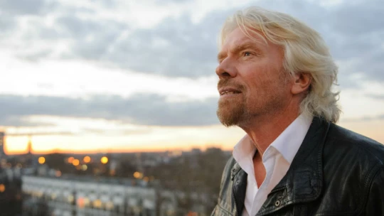 Buďte zvědaví a&nbsp;vášniví. Richard Branson radí, jak začít podnikat