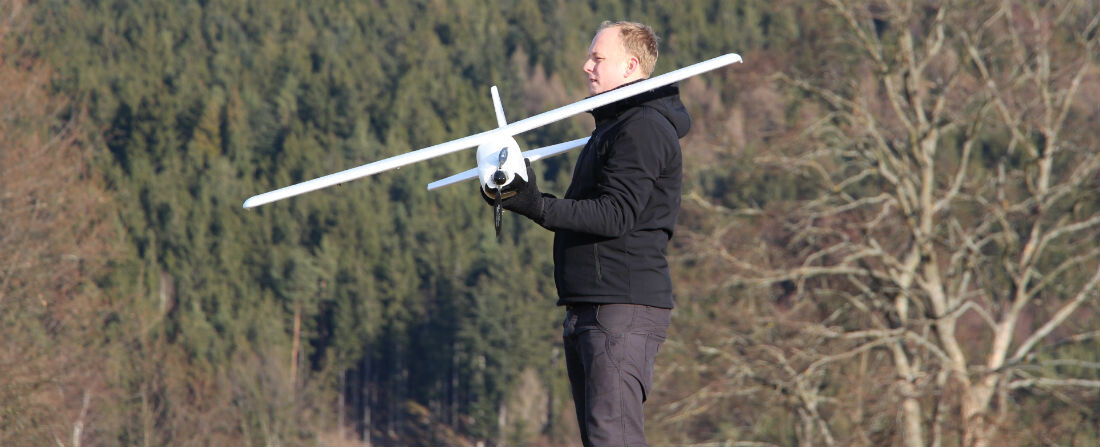 Na co všechno jsou drony: 9 zábavných věcí ze světa + 1 přízemní z Česka