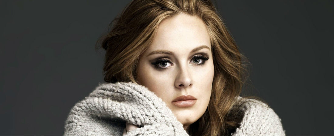 Adele láme s novým albem rekordy. Streamovacím službám navzdory