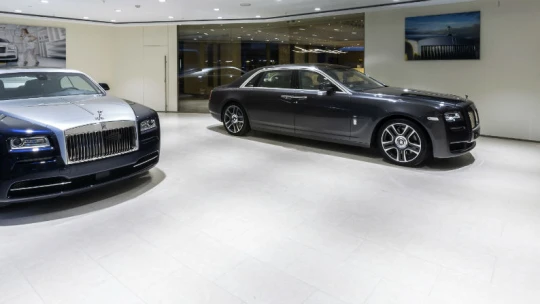 Lakmusový papírek zámožných Čechů: Rolls-Royce u&nbsp;nás otvírá první showroom