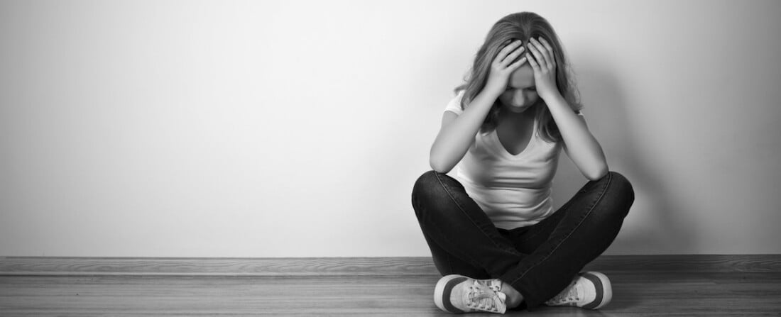 10 zlozvyků chronicky nešťastných lidí