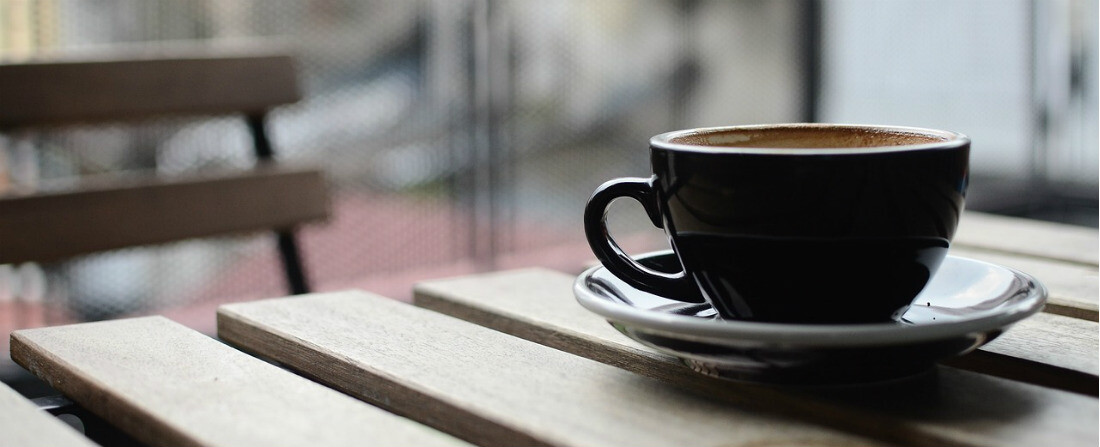 Sedm tipů na místa, odkud si odnesete dobrou kávu i lepší karmu