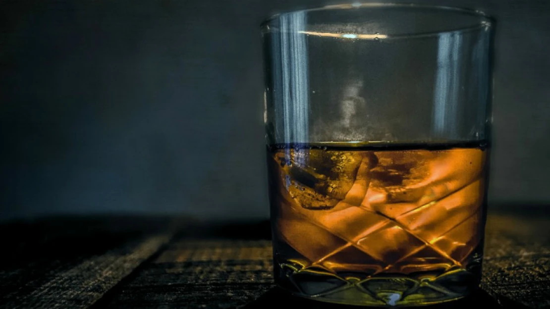 Na zdraví! Nejstarší whisky na světě jde do dražby