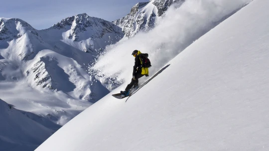 Z garáže až po&nbsp;snowboard s&nbsp;diamanty. Když prkna z&nbsp;Chuchle voní uznáním