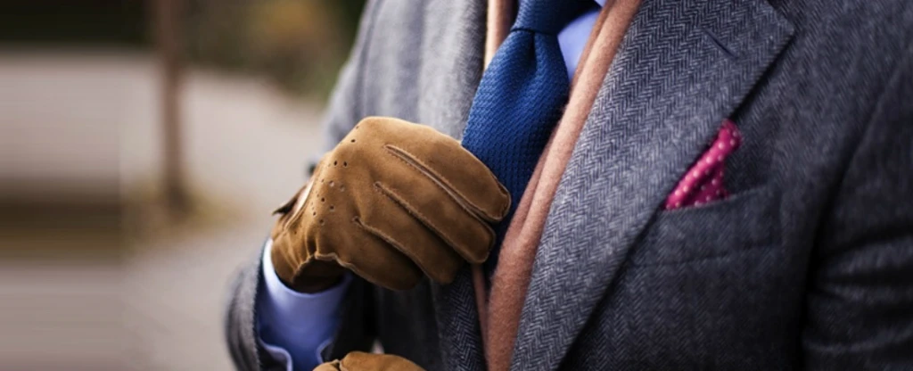 Jak správně vybrat a&nbsp;nosit kožené zimní rukavice