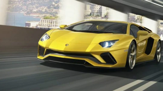 Nadupané žihadlo od Lamborghini, které si žádá vyřazené letiště