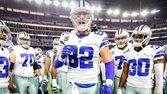 Žádný hokej, fotbal až třetí. Nejhodnotnějším klubům světa vládnou Dallas Cowboys