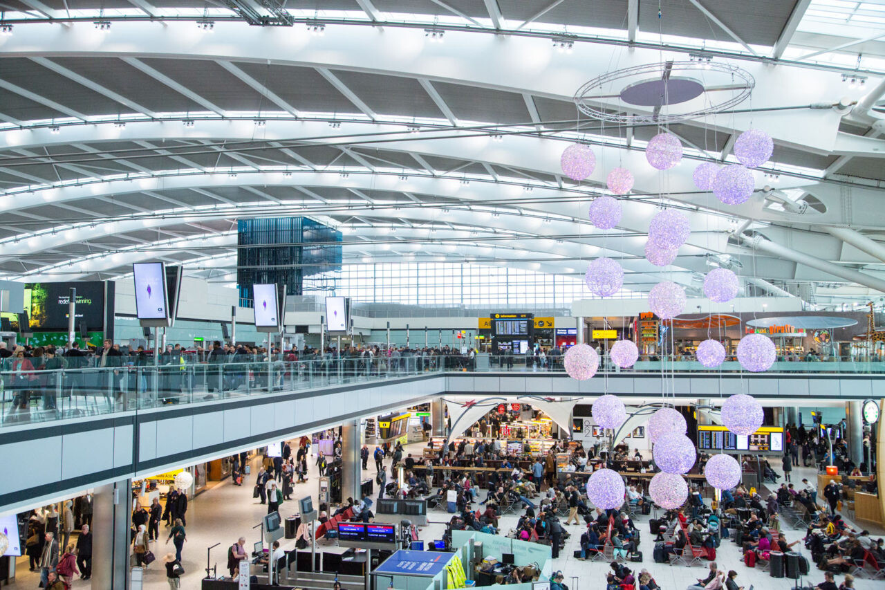 Londýnské letiště Heathrow čeká měsíční stávka bezpečnostních pracovníků. Chtějí vyšší mzdy