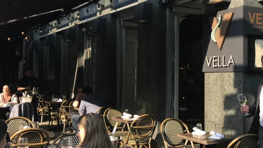 Boural domy a&nbsp;nosil jídlo, dnes má na Manhattanu tři luxusní restaurace