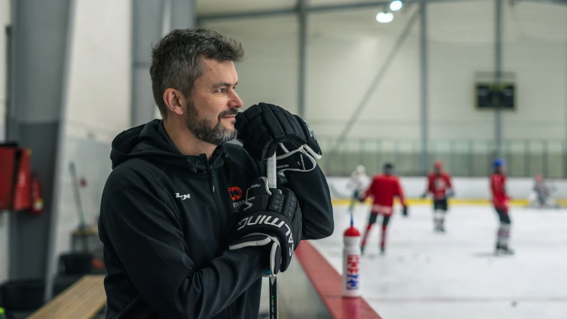 Výš už to nejde. Český hokejový táta se svou technologií dobyl NHL