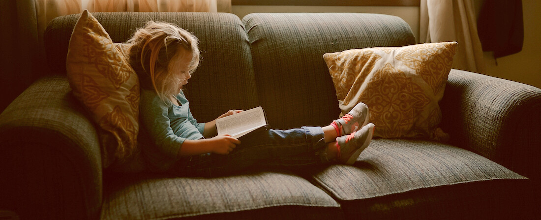 Ať jsou v září bystřejší. Sedm knih, které s dětmi přečíst přes prázdniny