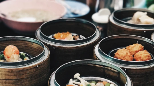 Dim sum knedlíčky v&nbsp;Praze. Nová food závislost, které chcete propadnout