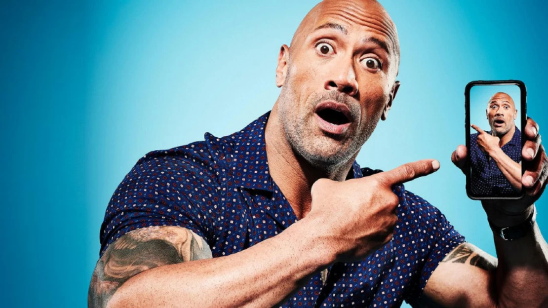 The Rock je nejlépe placeným hercem světa. Protože umí využívat sociální sítě