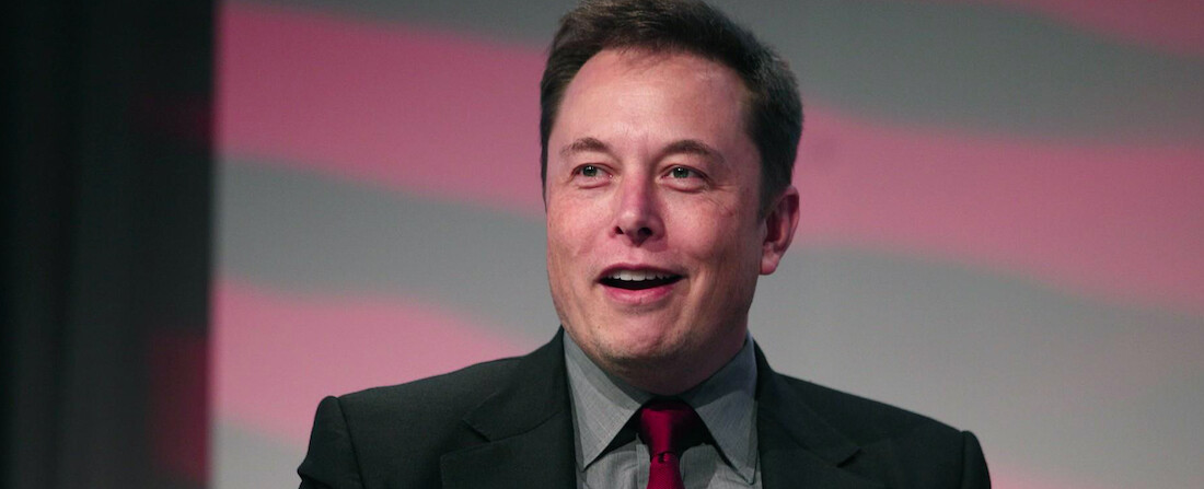 Je absurdní, že Tesla ještě žije, říká Musk a chystá se vyrábět pick-up
