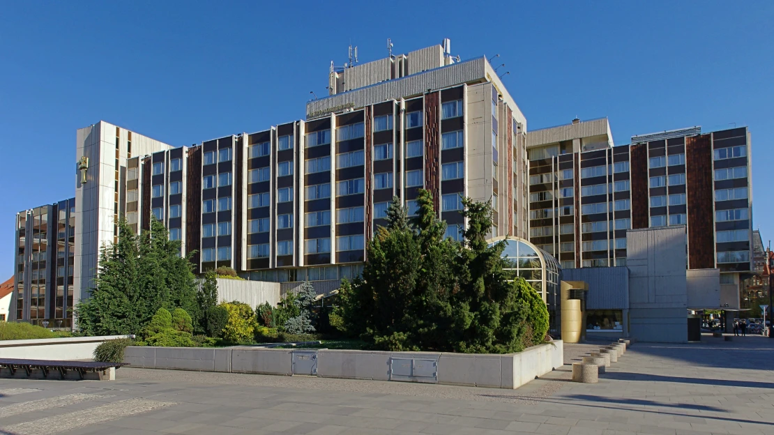 Oldřich Šlemr a zakladatelé Avastu kupují hotel Intercontinental