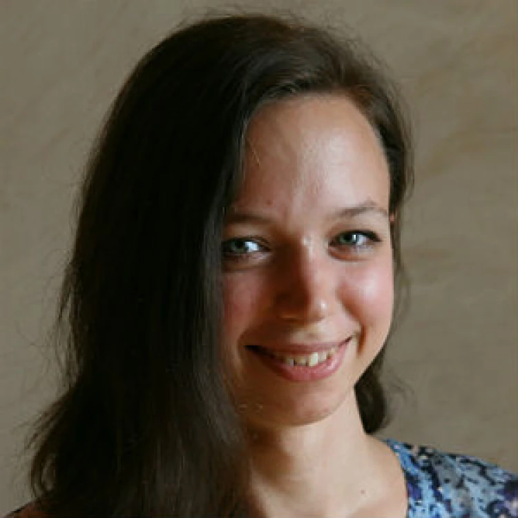 Paula Fassati's Profile Image