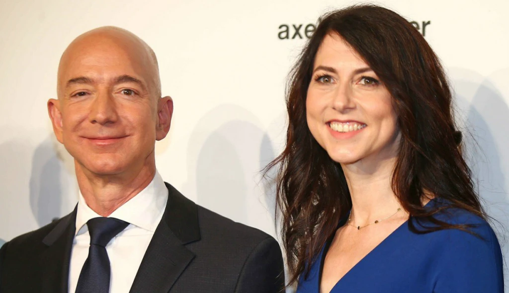 Kdo je MacKenzie Bezos, která se možná stane nejbohatší ženou světa