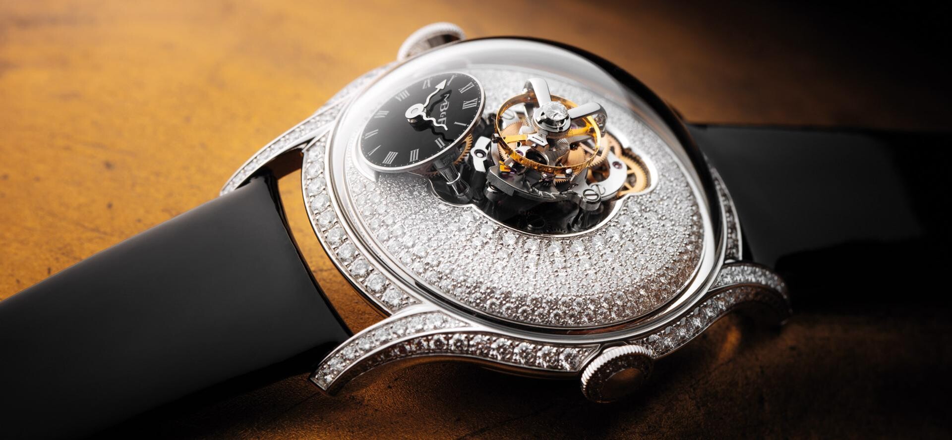 Dvanáctery hodinky z Baselworldu, které byste měli mít na zápěstí