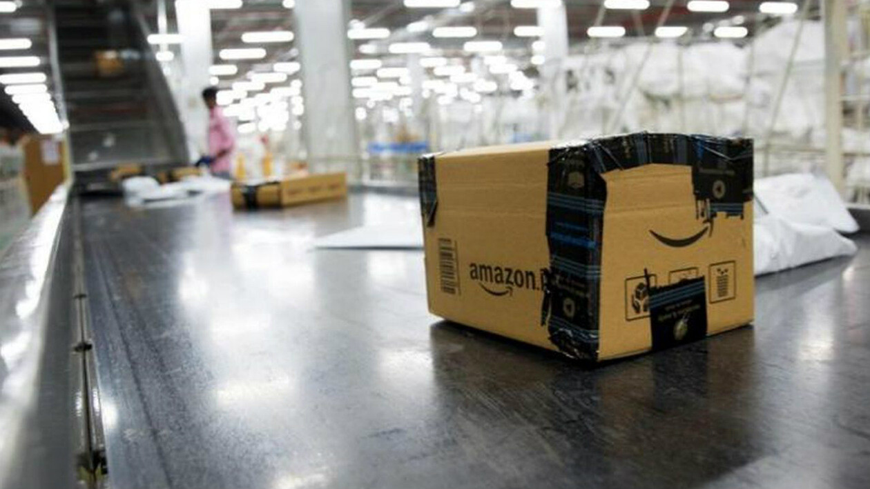 Amazon otevírá nové distribuční centrum. Práci v něm najdou až dva tisíce lidí