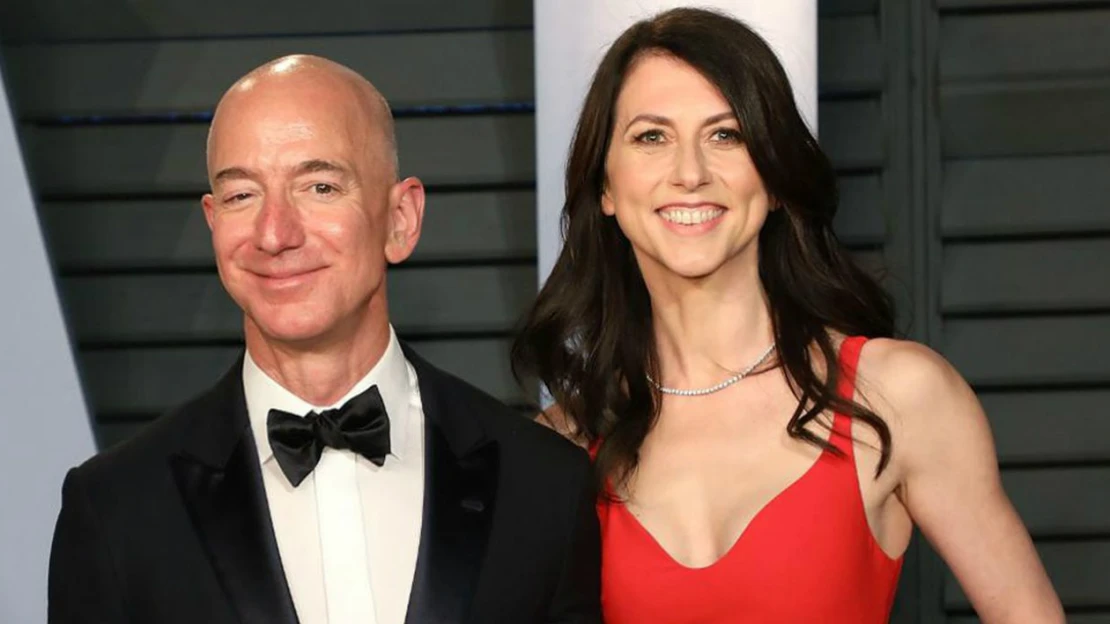 Nejen MacKenzie Bezos. Ke Giving Pledge se upsali i zakladatelé WhatsAppu a Coinbase