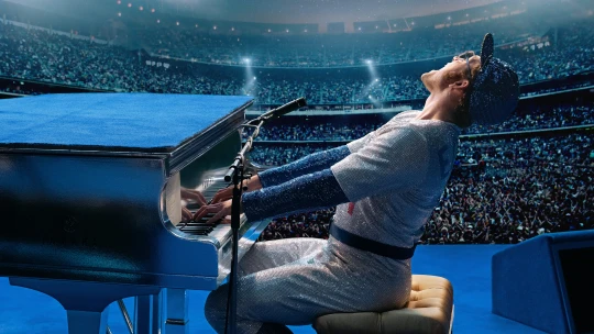 Lepší než Bohemian Rhapsody. Rocketman se za Eltona Johna nestydí