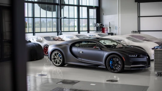 Bugatti vyrobilo už 200 chironů. Nejrychlejší auto světa jezdí i&nbsp;v&nbsp;Česku