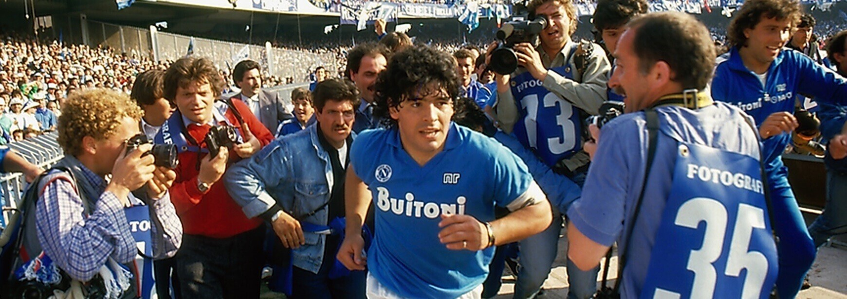 Plachý kluk ze slumu. Dokument Diego Maradona ukazuje sílu fanouškovství