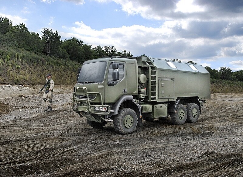 Urgentní posily. Tatra Trucks dodá české armádě dalších osmdesát nákladních aut