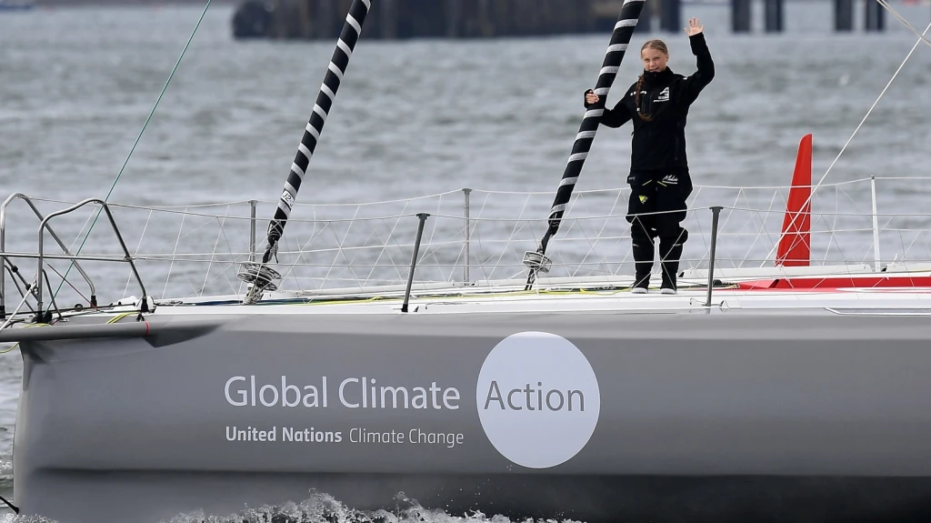 Greta na jachtě mění kurz. S&nbsp;plavbou přes Atlantik jí pomáhá česká aplikace Windy