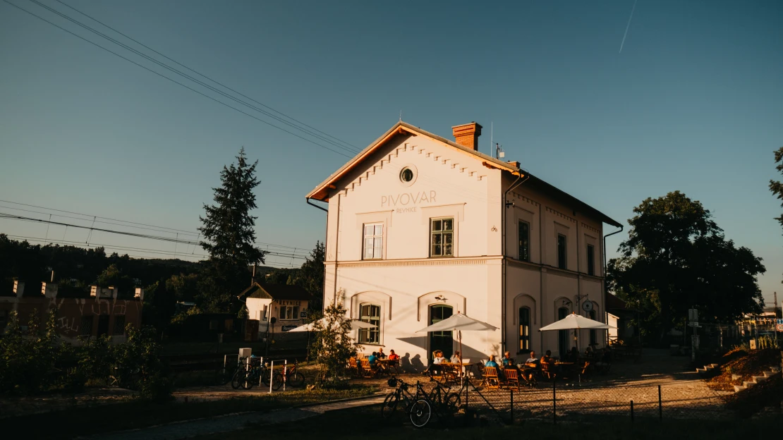 Chtěli zachránit historický dům. Udělali z něj butikový hotel a přidali i pivovar