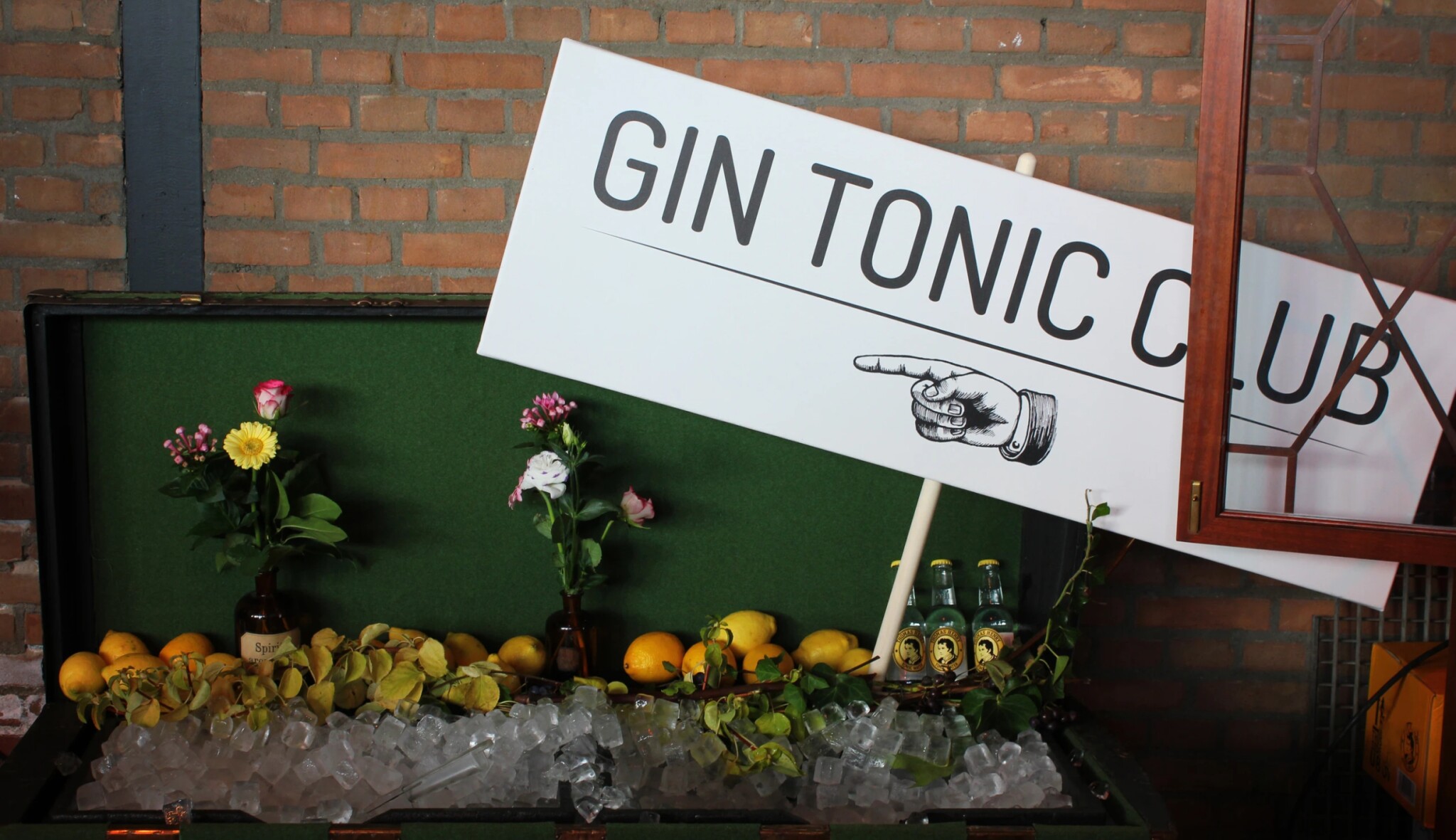 Nejlepší čeští barmani prozradili své recepty na gin & tonic. Inspirujte se!