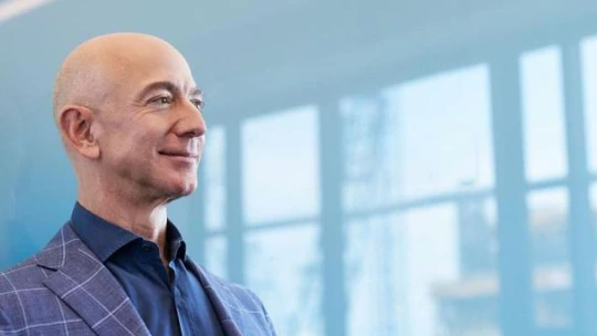 Jak zvládá šéf Amazonu Jeff Bezos skloubit práci a&nbsp;život?