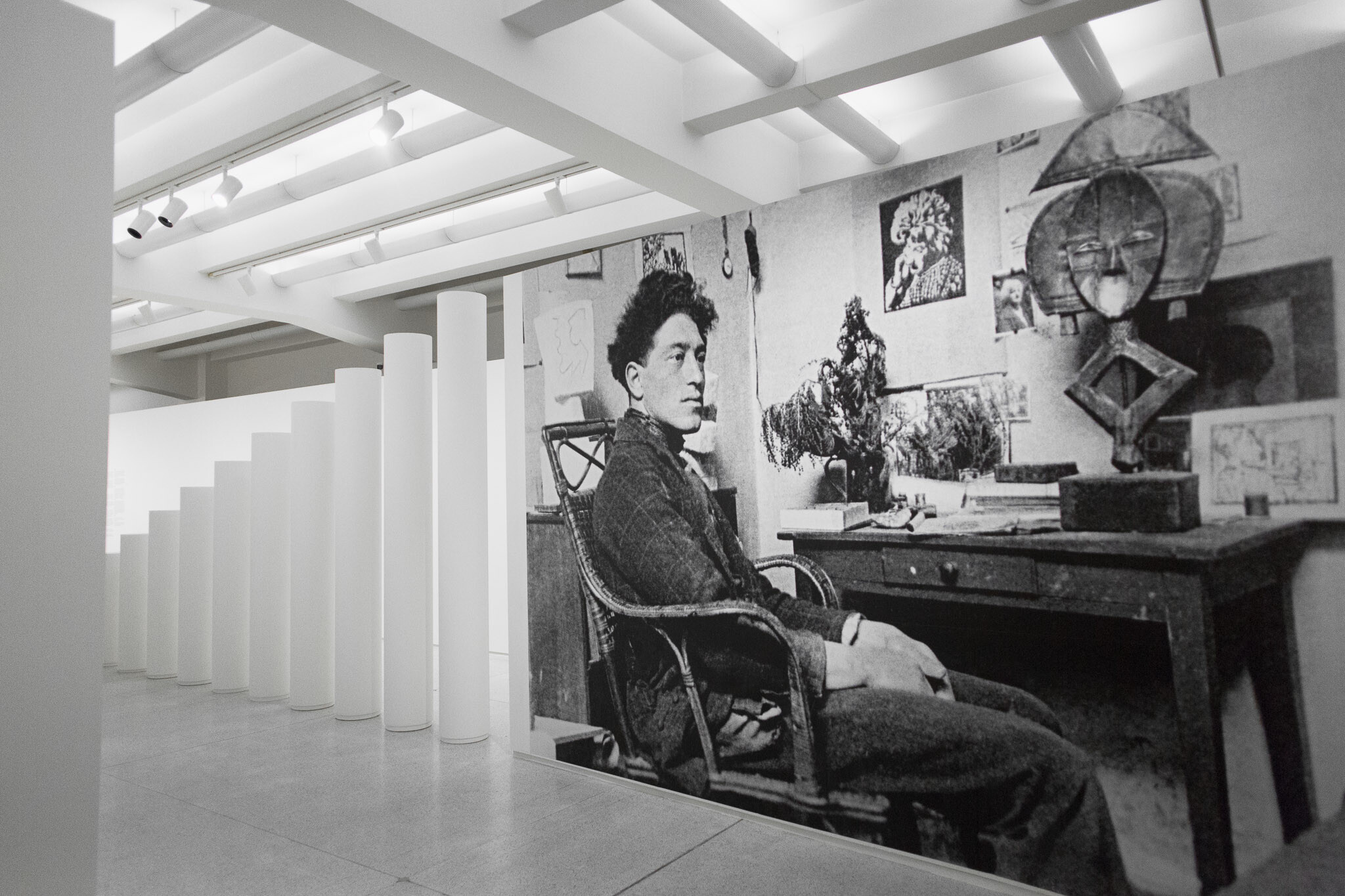 Giacometti v Národní galerii. Jak se dělá výstava soch za 15 miliard?