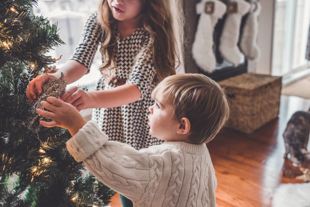 Forbes Parents: Otázka za milion. Kolik dárků pro děti je tak akorát?