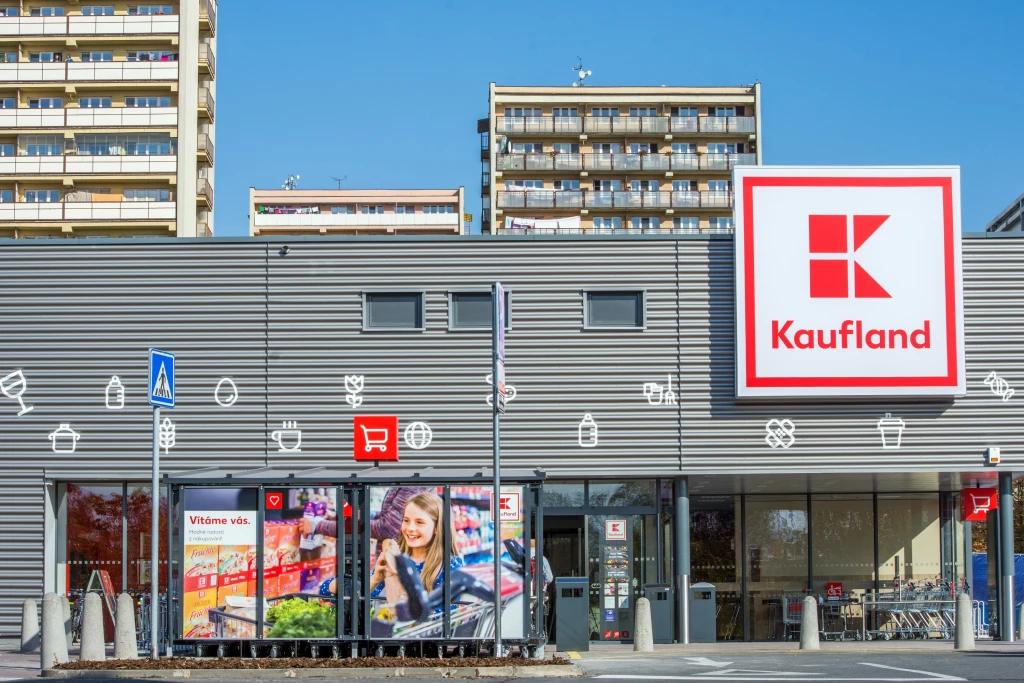 A bodíky sbíráte? Kaufland pobláznil statisíce Čechů, na kartičku se stály fronty