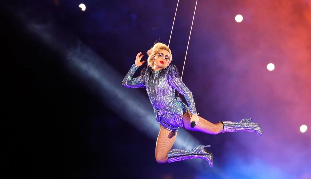 Megakoncert Lady Gaga. Hvězda chce vybrat 350 miliard dolarů pro zdravotníky