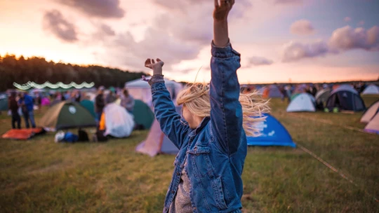 Léto bez náramků. Festivaly nebudou, o&nbsp;refundaci vstupenek rozhodne vláda