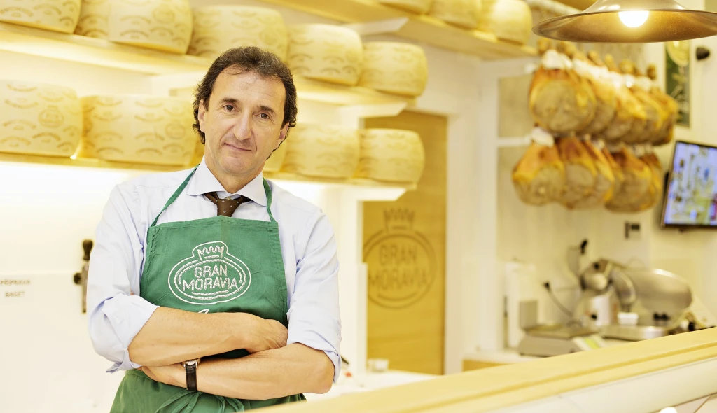 Krize nás všechny nachytala, ale poučili jsme se, říká italský vlastník sýrárny v&nbsp;Litovli