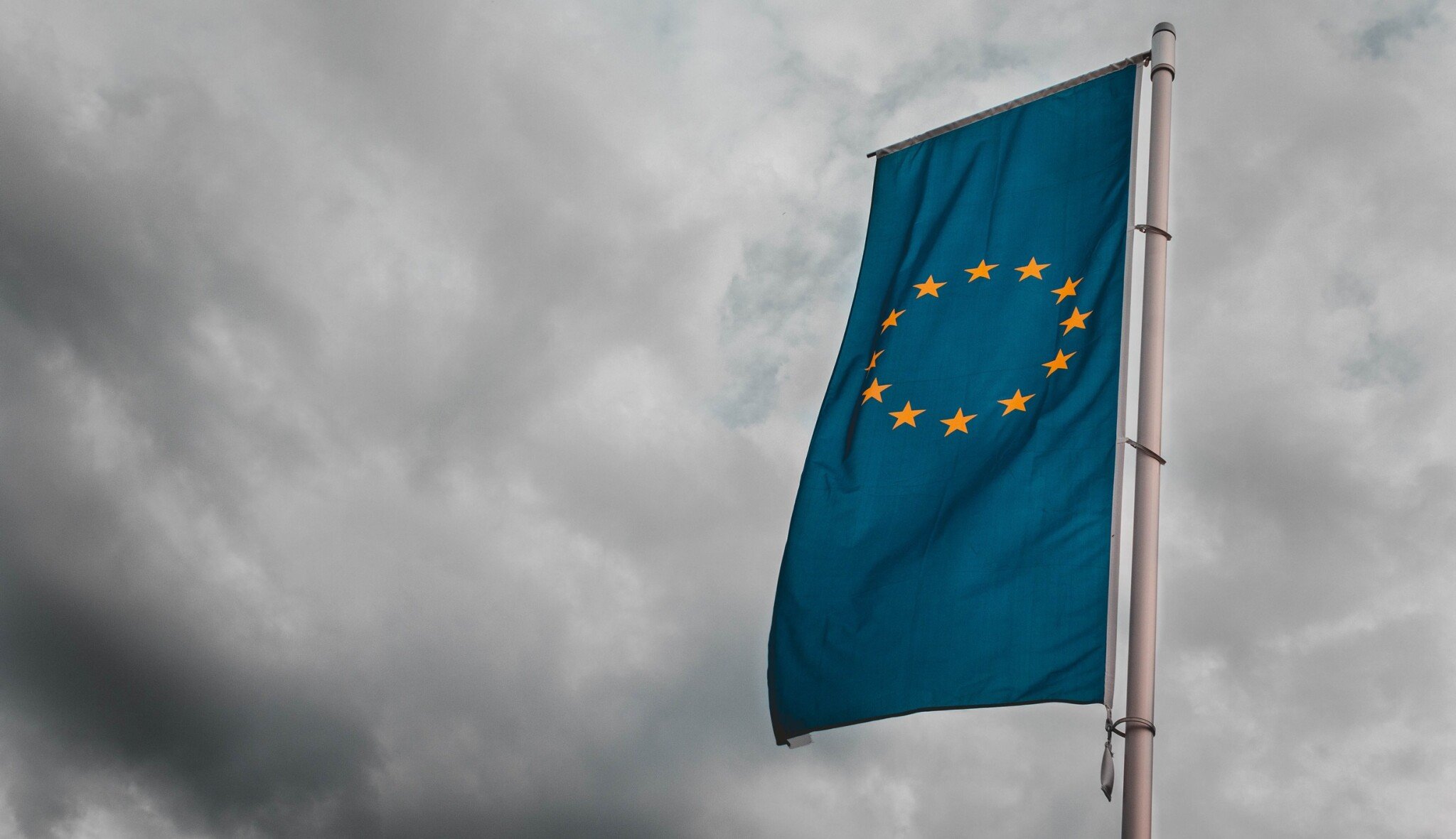 EU se dohodla na covidových pasech. Cestování usnadní od léta
