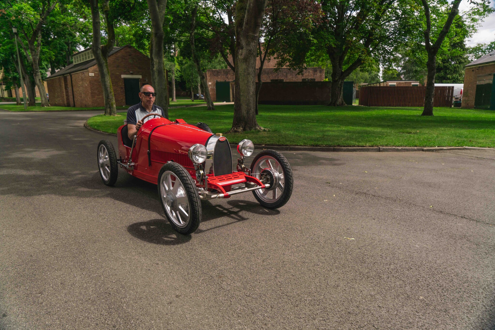 Legendární dětské auto je zpátky. Nové Bugatti Baby II jezdí na elektřinu