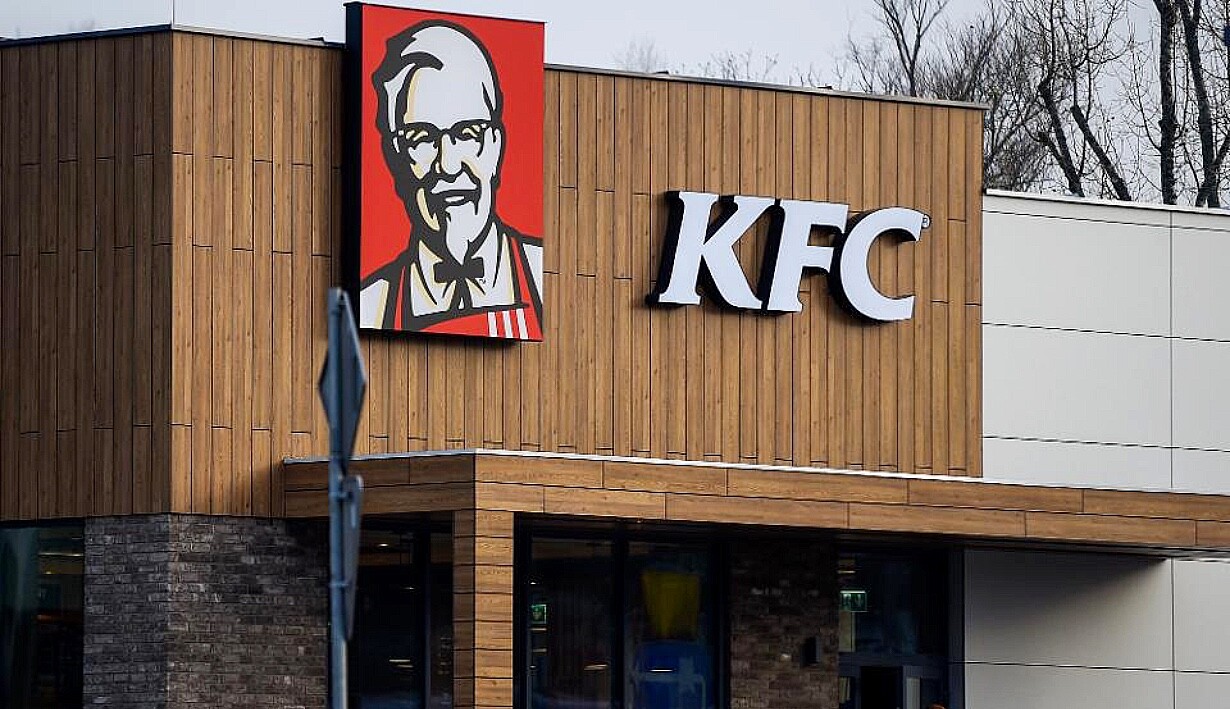 Řetězcům rychlého občerstvení se v Česku daří. KFC, Burger King a Pizza Hut ztrojnásobily zisk