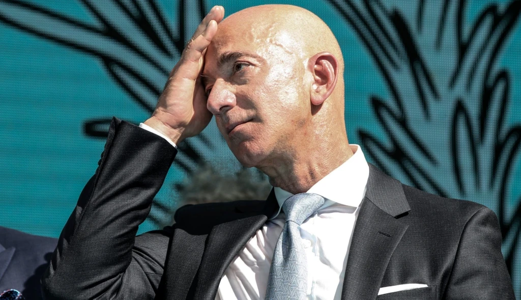 Miliardářská štědrost v&nbsp;praxi. Vedou Dorsey a&nbsp;Gatesovi, Bezos rozdává setiny procent svého jmění