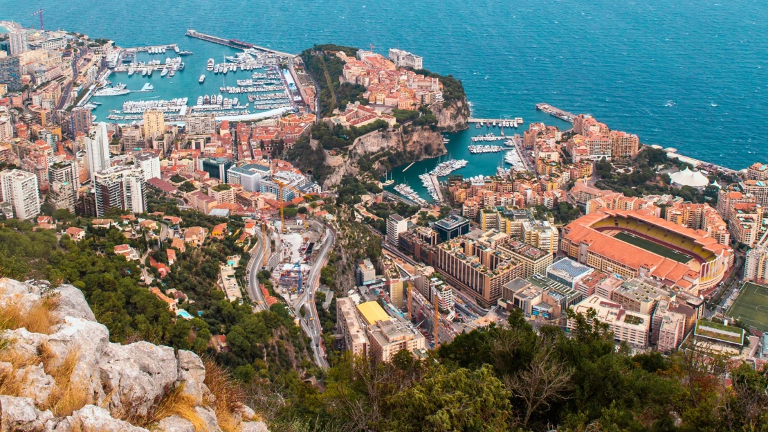 Monaco Safe. Knížectví kromě luxusu nově láká i na koronavirové bezpečí