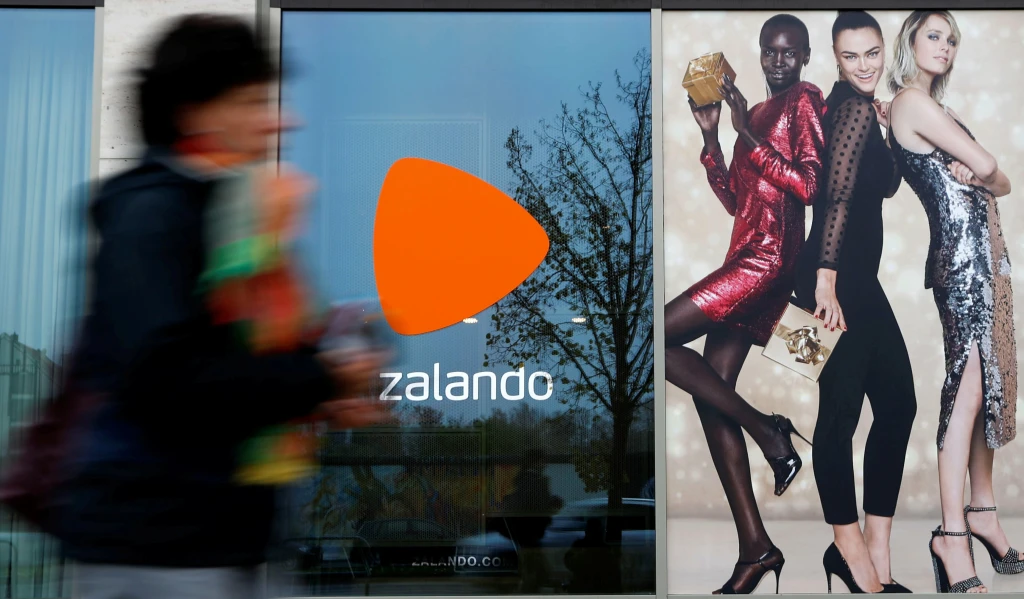 Tohle není kamenný retail. Zalando za první pololetí utržilo přes 93 miliard korun, rostl i&nbsp;zisk